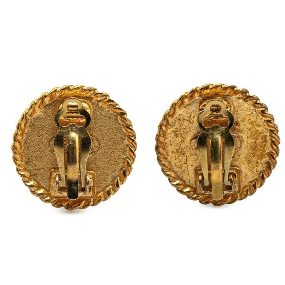 CHANEL CC Logos Black Round Clip-On Earrings Gold Tone 95A Auth w/Box #04215 - Picture 3 of 5
